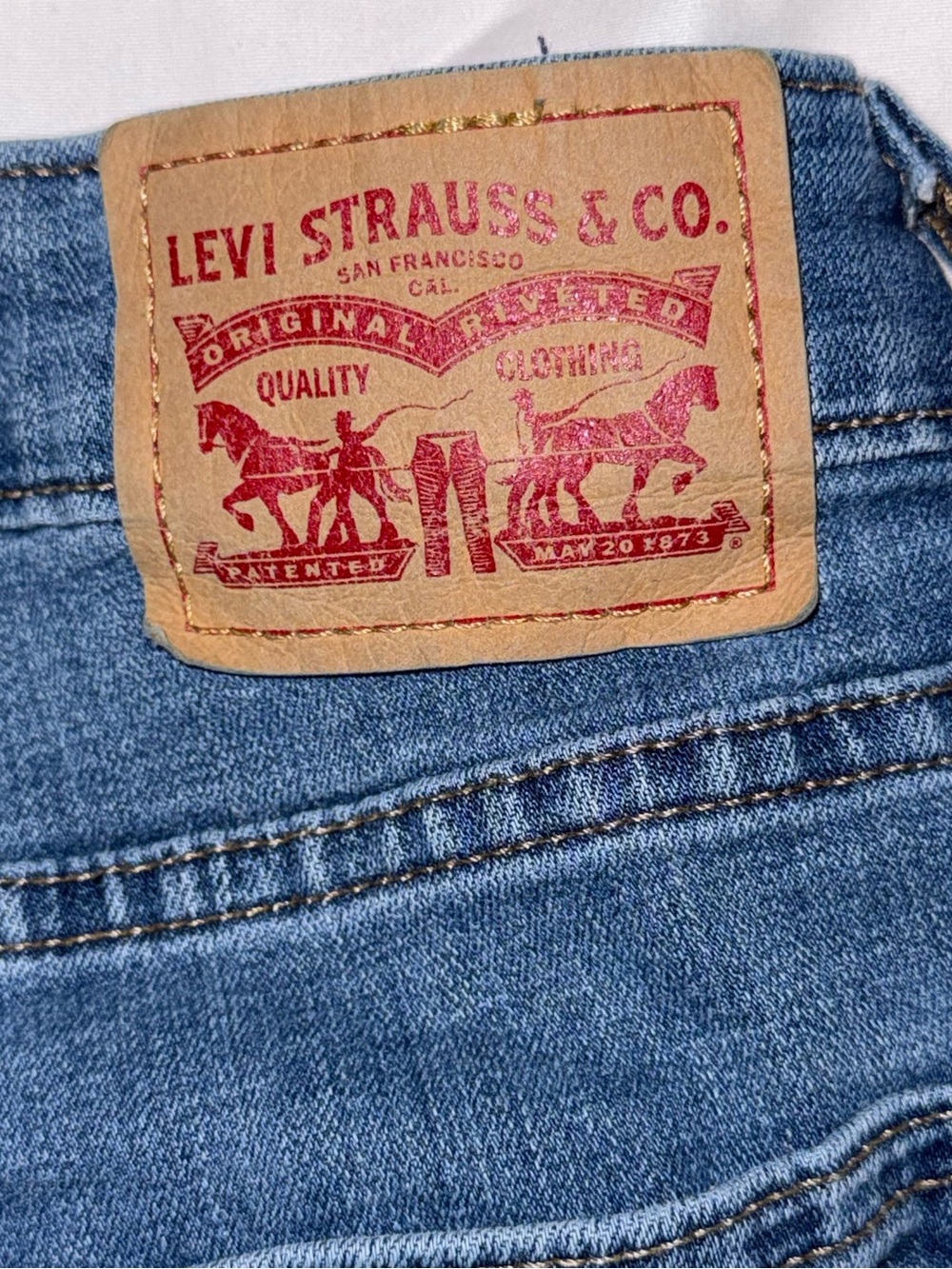 Levi's 721 High Rise Skinny Jeans Women’s- Size 32x30 - Picture 3 of 7